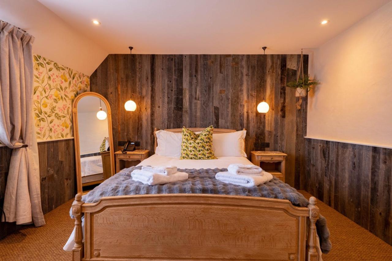 The Wishful Thinker Hotel Lenham Exterior photo